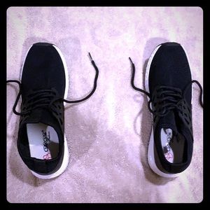 Brand new workout shoes
